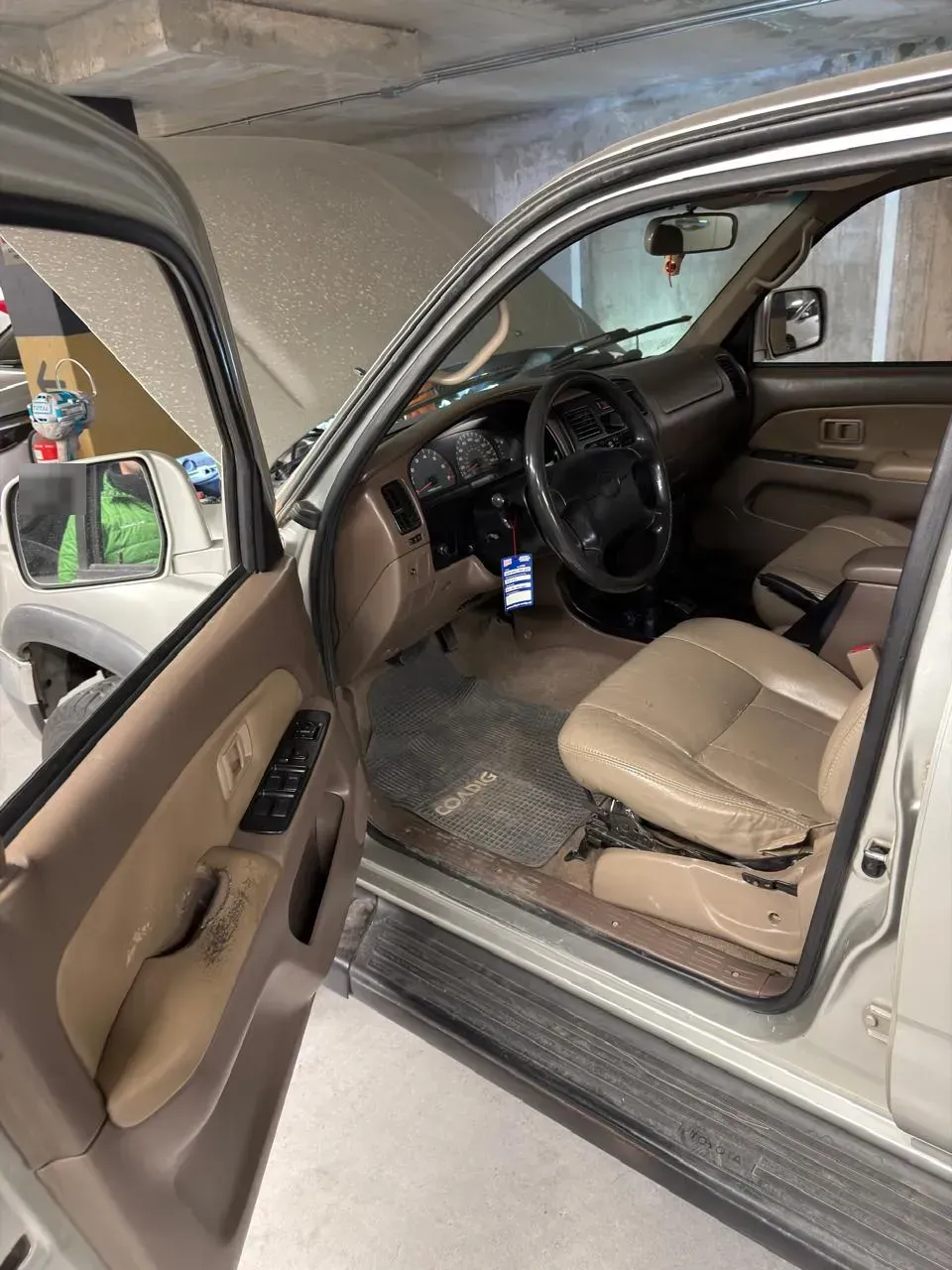 Interior y tablero Toyota 4Runner en inspección pre compra - mecánico a domicilio en Peñalolén